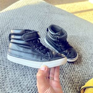 H&M kids shoes size 8